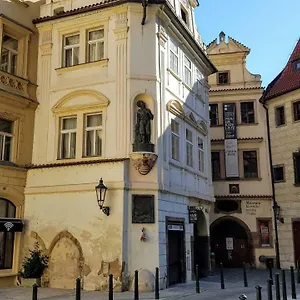 Tynska 7 Appartement